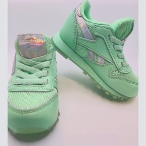 Reebok Classic Leather (Mint Green and Silver) - Baby/Toddler
